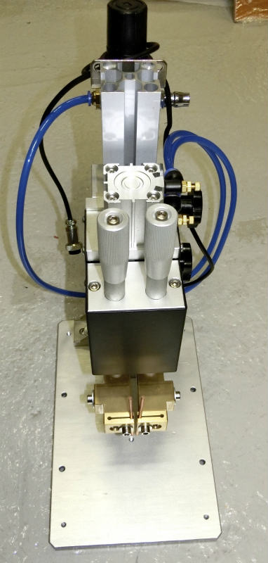 ユーザ製作のLi-ion電池タブ用電極 